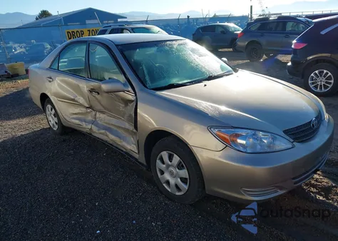 2004 Toyota Camry Le from USA, damaged, VIN 4T1BE32K54U915589